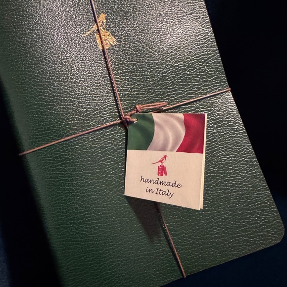Italian Leather Bieffe Set of Three Journals Green with Red leafing Notebooks - Picture 6 of 9